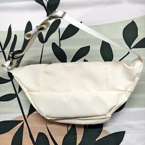 ALO Yoga Explorer Belt Bag｜Water-Resistant & Adjustable｜NWT - Picture 2 of 3